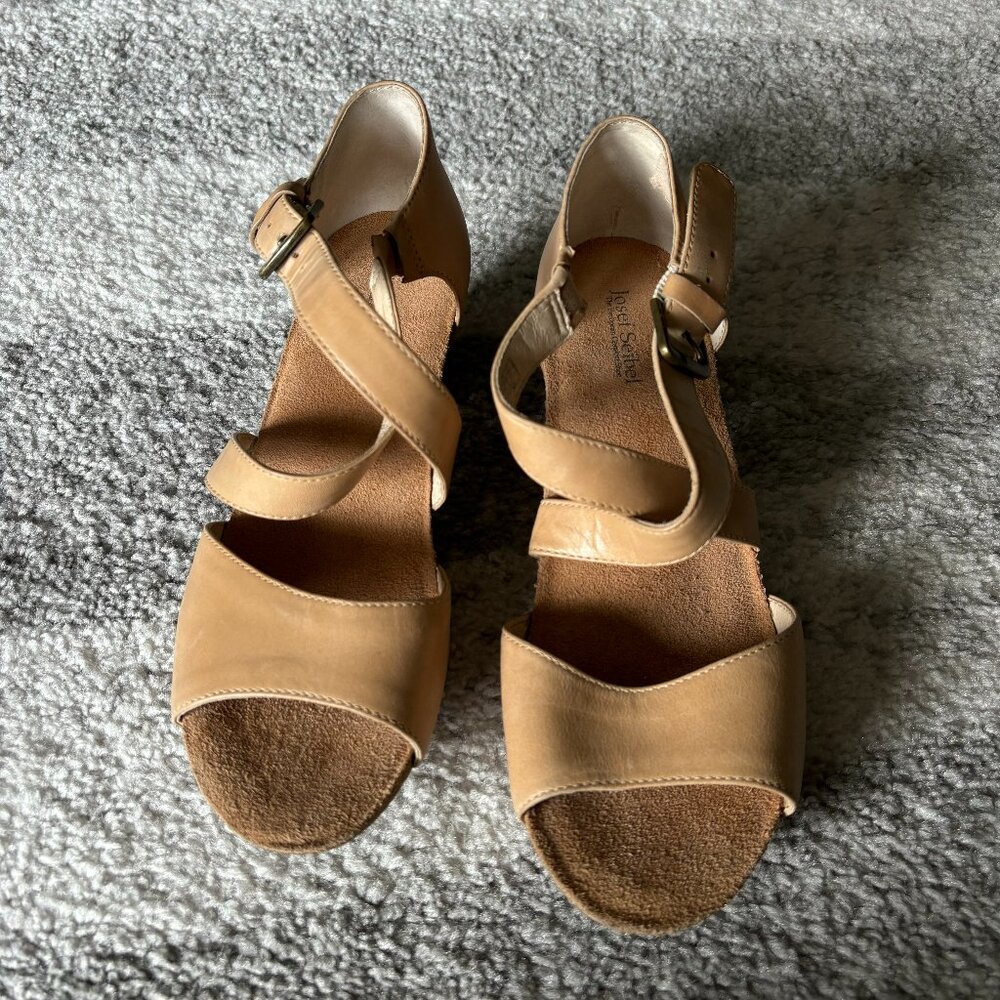 Josef Seibel Nude Heels